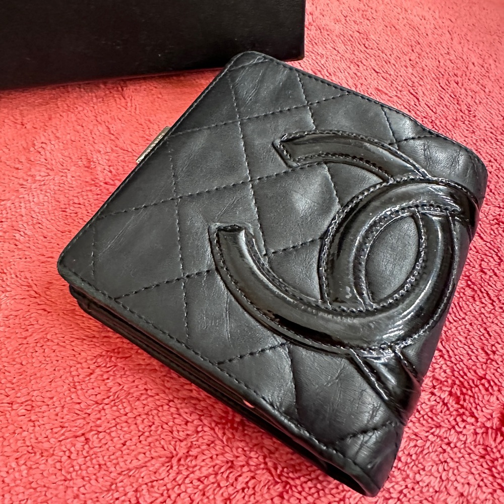 Chanel short wallet